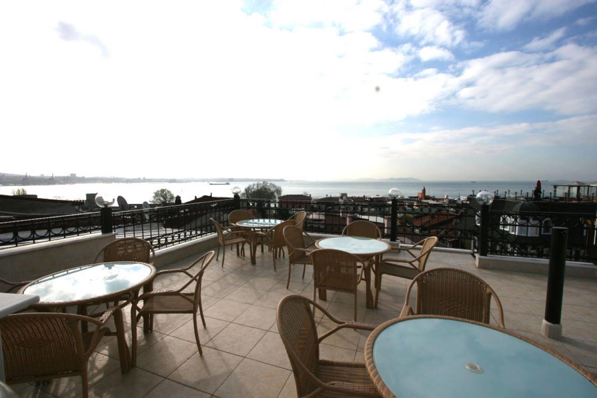 Grand Peninsula Hotel Istanbul Bagian luar foto